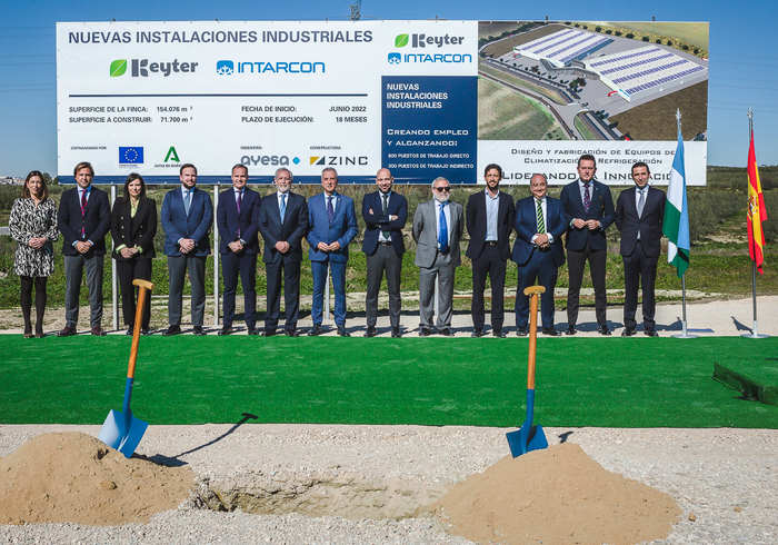 Equipo inaugural de la nueva planta de Keyter Intarcon Genaq