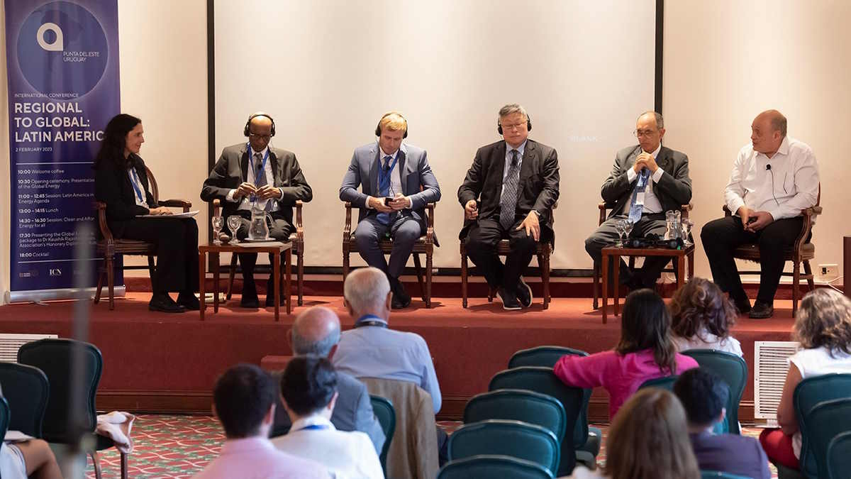 conferencia Regional a Global en América Latina